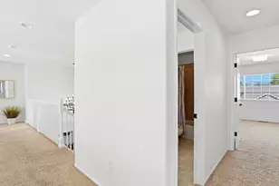 1633 Hallet Peak Dr, Longmont, CO 80503 - Photo 28