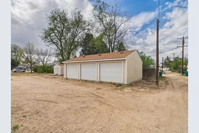 413 Park Ave, Eaton, CO 80615 - Photo 4