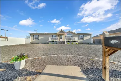 603 Lark Ln, Sterling, CO 80751 - Photo 1