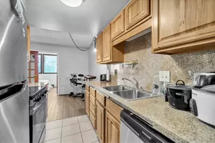 805 29th St, Boulder, CO 80303 - Photo 2