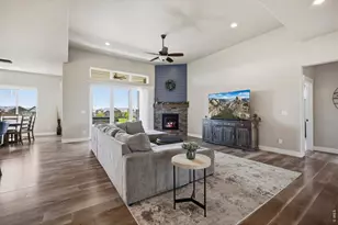 2812 Heron Lakes Pkwy, Berthoud, CO 80513 - Photo 2