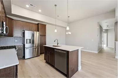 6794 School House Dr #204, Timnath, CO 80547 - Photo 4