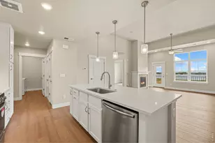 4260 Vulcan Crk Dr, Loveland, CO 80538 - Photo 2