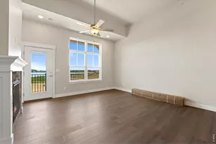 4260 Vulcan Crk Dr, Loveland, CO 80538 - Photo 8