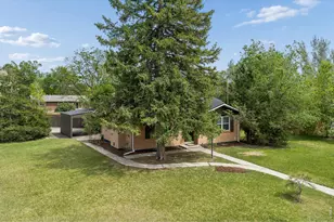 9276 Clare Ct, Boulder, CO 80303 - Photo 2