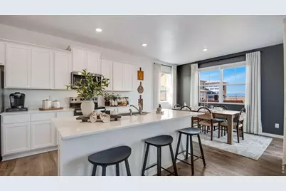 842 Trumpet Ln, Windsor, CO 80550 - Photo 8