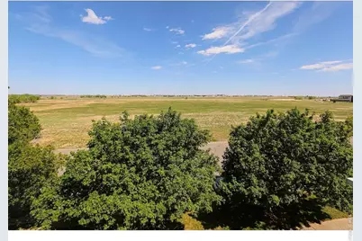5255 Memphis St #921, Denver, CO 80239 - Photo 4