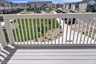 2718 Bear Spgs Cir, Longmont, CO 80503 - Photo 20