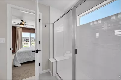 2718 Bear Springs Cir, Longmont, CO 80503 - Photo 24