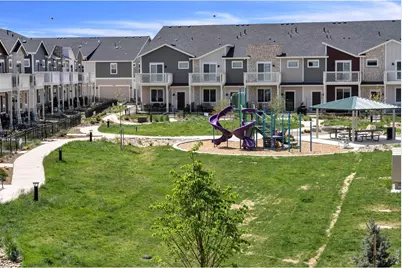 2718 Bear Springs Cir, Longmont, CO 80503 - Photo 34
