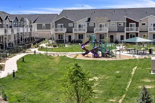 2718 Bear Spgs Cir, Longmont, CO 80503 - Photo 34