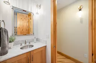 2034 Pearl St, Boulder, CO 80302 - Photo 16