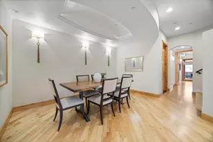 2034 Pearl St, Boulder, CO 80302 - Photo 14