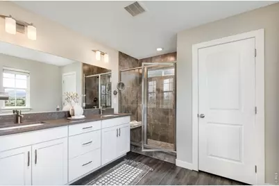 2113 Sicily Cir, Longmont, CO 80503 - Photo 22