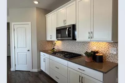 2113 Sicily Cir, Longmont, CO 80503 - Photo 6