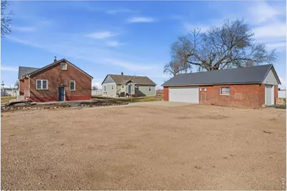 33062 County Road 43, Greeley, CO 80631 - Photo 2
