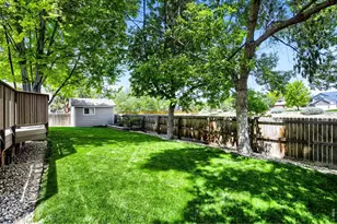 1512 Willowbrook Dr, Longmont, CO 80504 - Photo 28