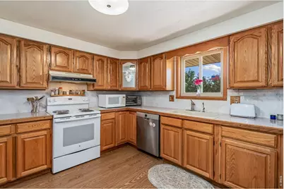 201 Namaqua Rd, Loveland, CO 80537 - Photo 12