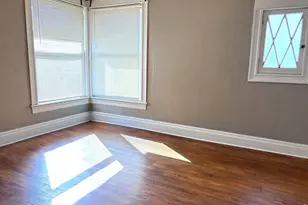 146 N Logan St, Denver, CO 80203 - Photo 32
