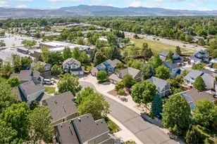 742 Stoddard Dr, Fort Collins, CO 80526 - Photo 2