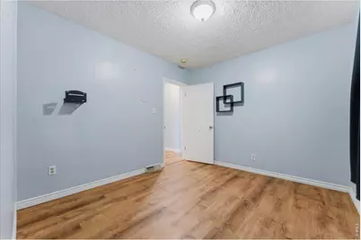 1110 14th Ave, Greeley, CO 80631 - Photo 14