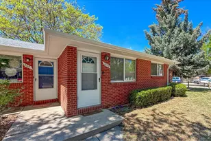 2051 Collyer St, Longmont, CO 80501 - Photo 2