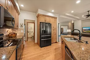 8206 Surrey St, Greeley, CO 80634 - Photo 8