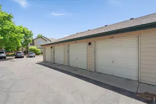3002 W Elizabeth St, Fort Collins, CO 80521 - Photo 30