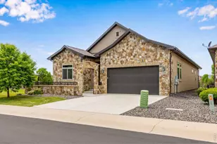2006 Vineyard Dr, Windsor, CO 80550 - Photo 6