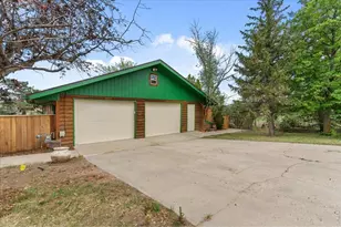 300 Colt Dr, Loveland, CO 80537 - Photo 28