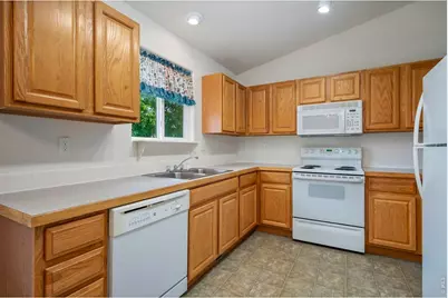 3783 Mount Hope St, Wellington, CO 80549 - Photo 2