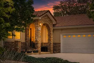2957 Sonata Bay Ct, Longmont, CO 80503 - Photo 2