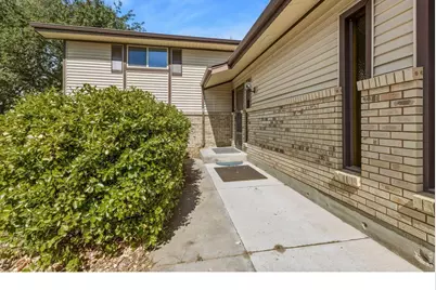 1501 45th Ave, Greeley, CO 80634 - Photo 2