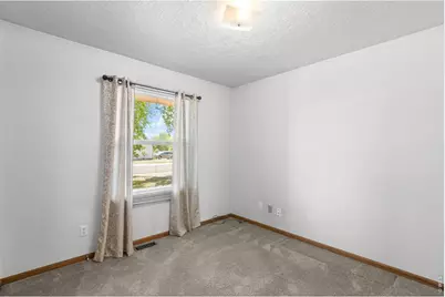 207 N 44th Ave, Greeley, CO 80634 - Photo 20