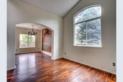 5869 Scenic Ave, Longmont, CO 80504 - Photo 10