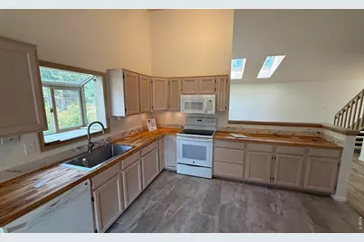 508 Creekside Ct, Golden, CO 80403 - Photo 16