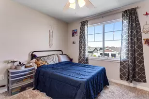 6913 Pettigrew St, Wellington, CO 80549 - Photo 32