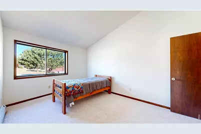 2408 Longview Dr, Estes Park, CO 80517 - Photo 22