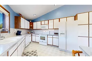 2408 Longview Dr, Estes Park, CO 80517 - Photo 12