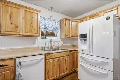 3726 Conifer Dr, Loveland, CO 80538 - Photo 10