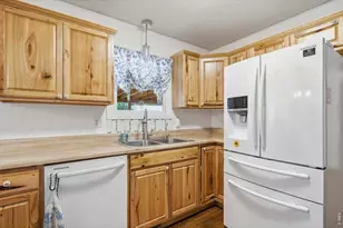 3726 Conifer Dr, Loveland, CO 80538 - Photo 10