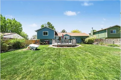 1404 Willow Dr, Berthoud, CO 80513 - Photo 24