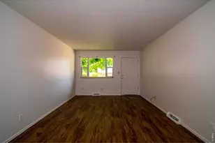 2437 Clearview Ave, Fort Collins, CO 80521 - Photo 8