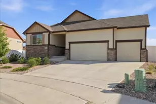 4680 Mountain Sky Ct, Johnstown, CO 80534 - Photo 4