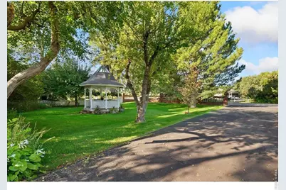 2312 19th Ave, Greeley, CO 80631 - Photo 36
