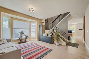 3921 Florentine Dr, Longmont, CO 80503 - Photo 2