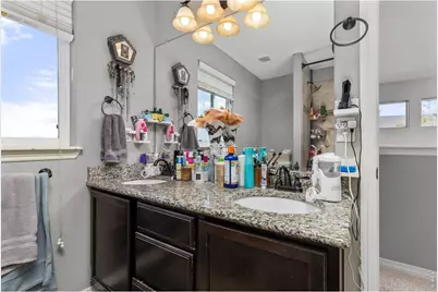 7409 Rosecroft Dr, Windsor, CO 80550 - Photo 30
