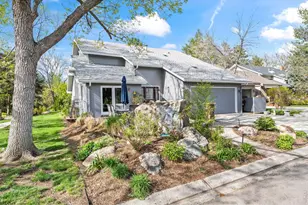 7126 Cedarwood Cir, Boulder, CO 80301 - Photo 4