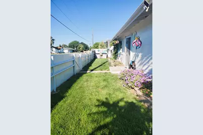 402 Washington St, Sterling, CO 80751 - Photo 12