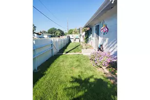 402 Washington St, Sterling, CO 80751 - Photo 12
